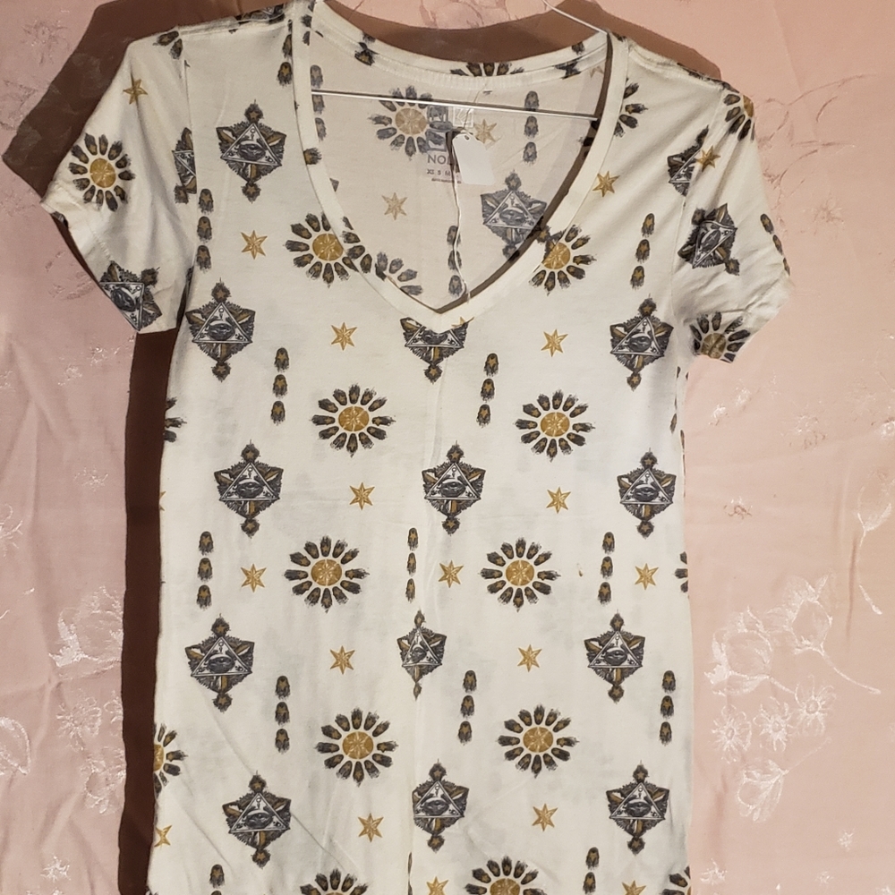 Graphic t-shirt